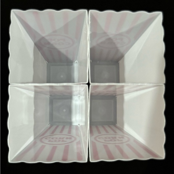 Popcorn Containers 4 Pack - Picture 4 of 5